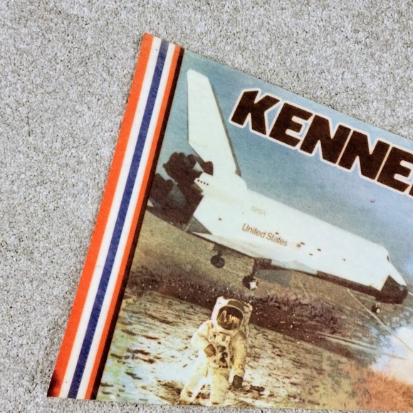 Vtg Kennedy Space Center Felt Pennant Sublime Florida1980’s Rare - Picture 4 of 10